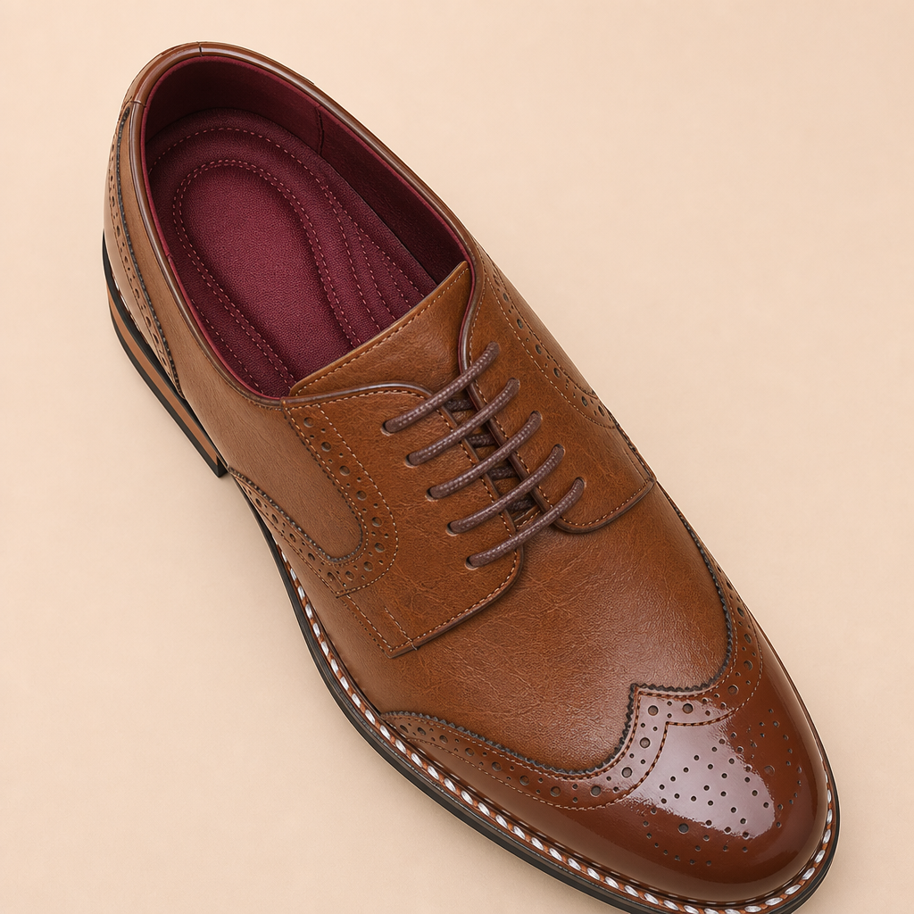 Pointed-toe leather shoes in brown