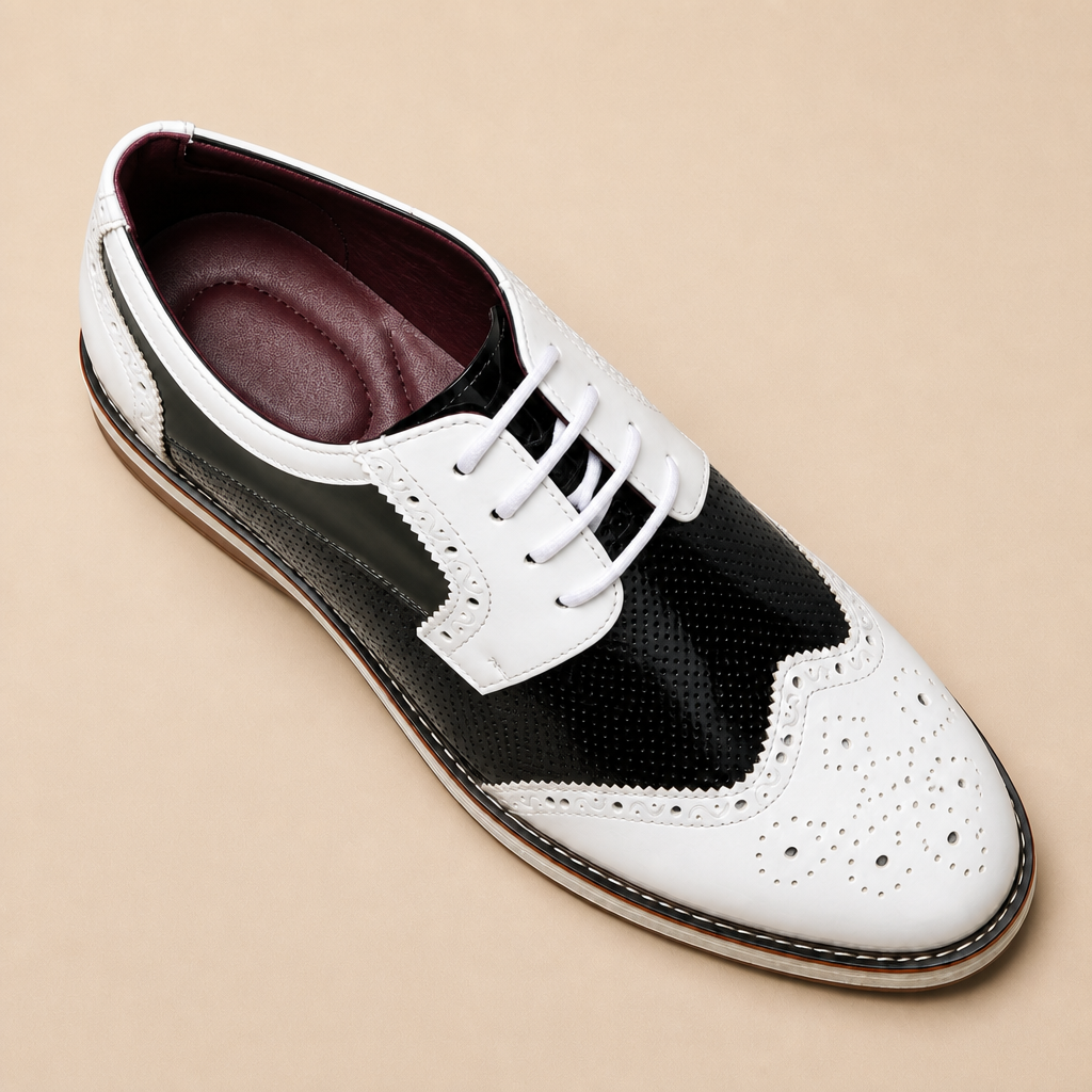 Leather brogue shoes in white