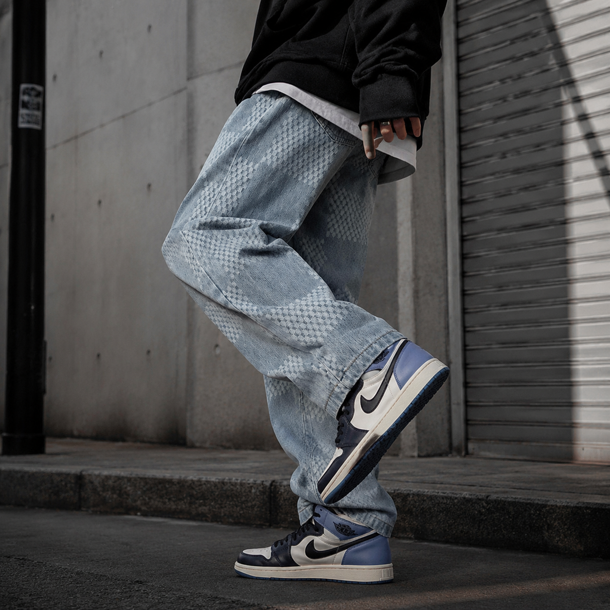 Veston Checkered Straight-Leg Pants