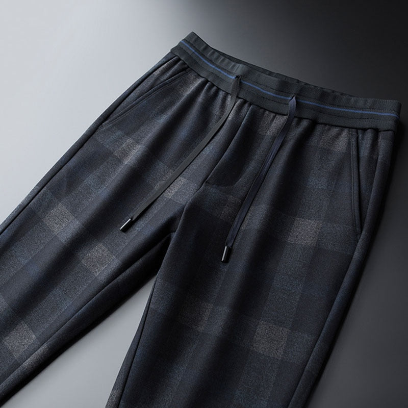 Greyson Slim-Fit Plaid Sweatpants